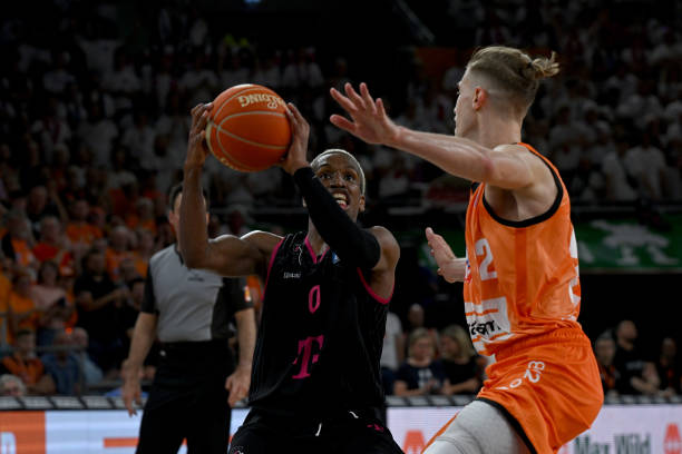 至关重要的 至关重要的