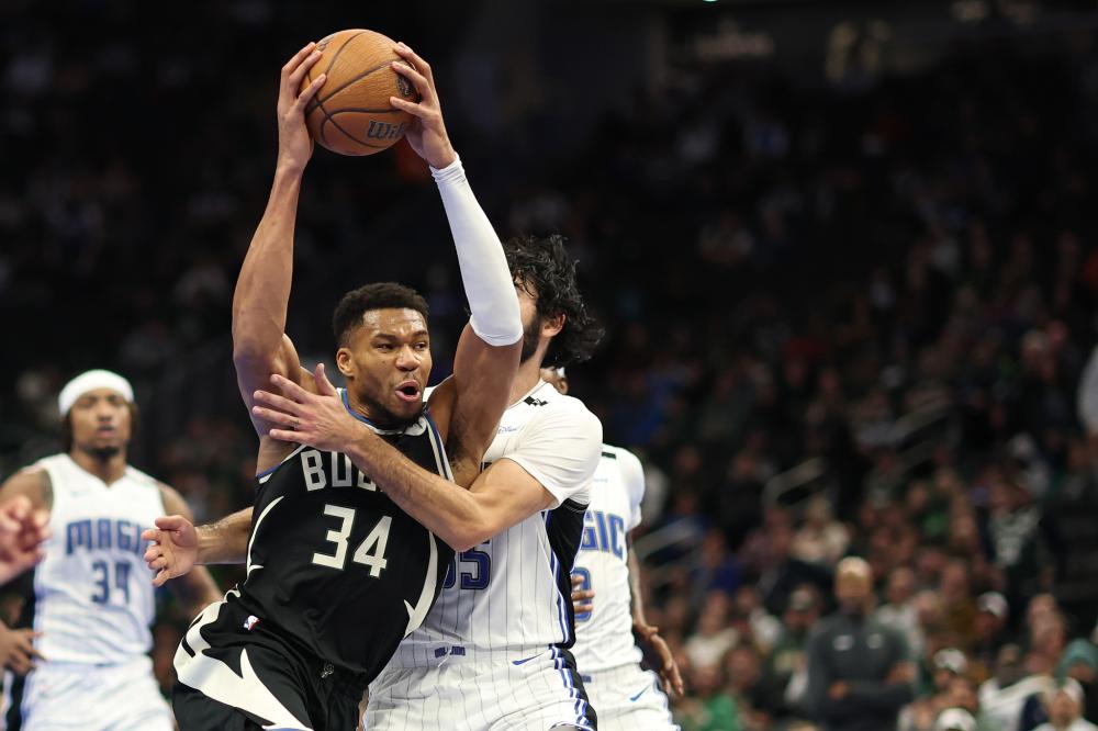 靠微弱优势 靠微弱优势